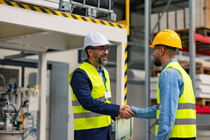 How Onsite Clinics Reduce Lost Work Time in Manufacturing Environments